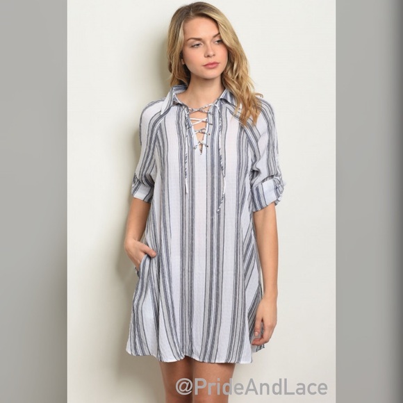 Pride&Lace Dresses & Skirts - ✨White/Navy Stripe Dress With Pockets✨